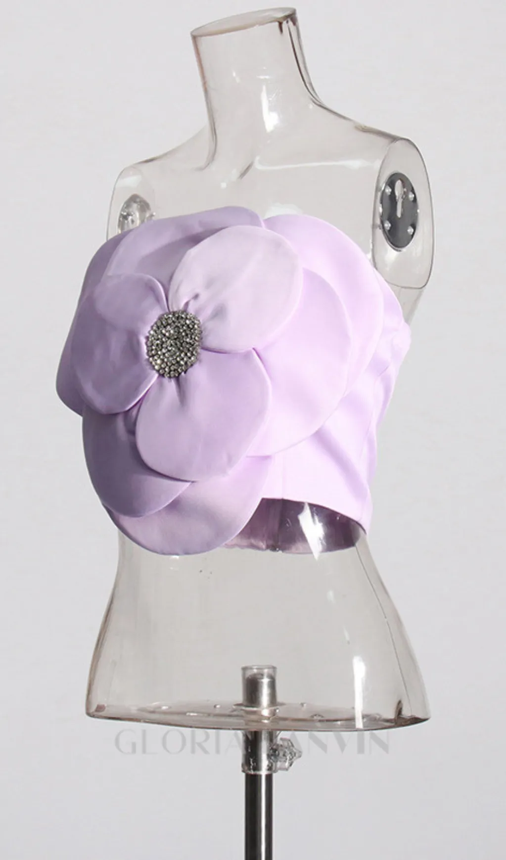 3D FLOWERS TOPS IN PURPLE Gloria Lanvin