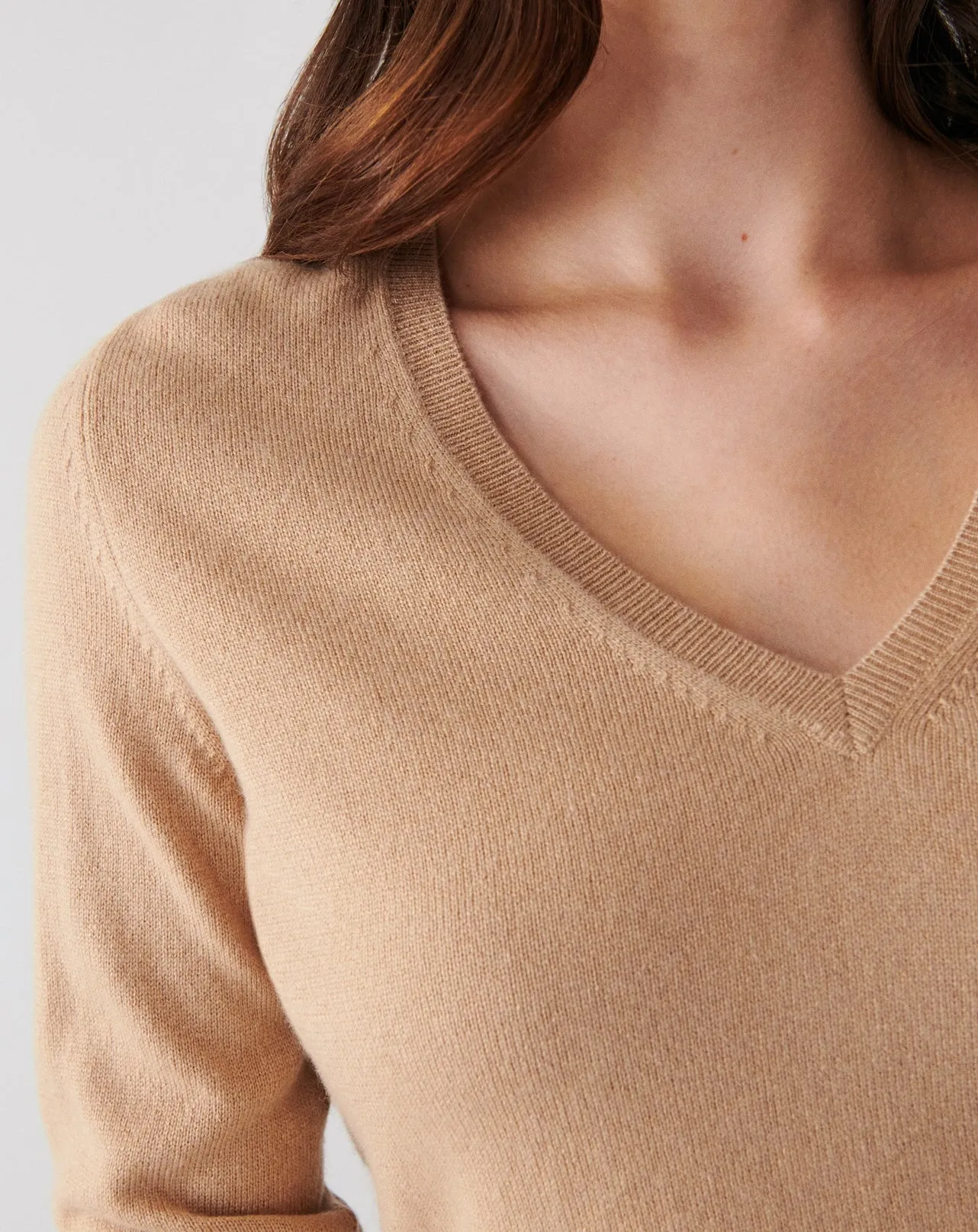Classic fitted V-neck jumper Eric Bompard