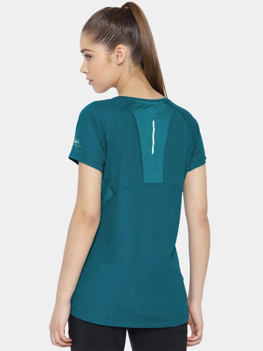 Columbia Women Blue Omni-Freeze Titan Ultra II Tshirt