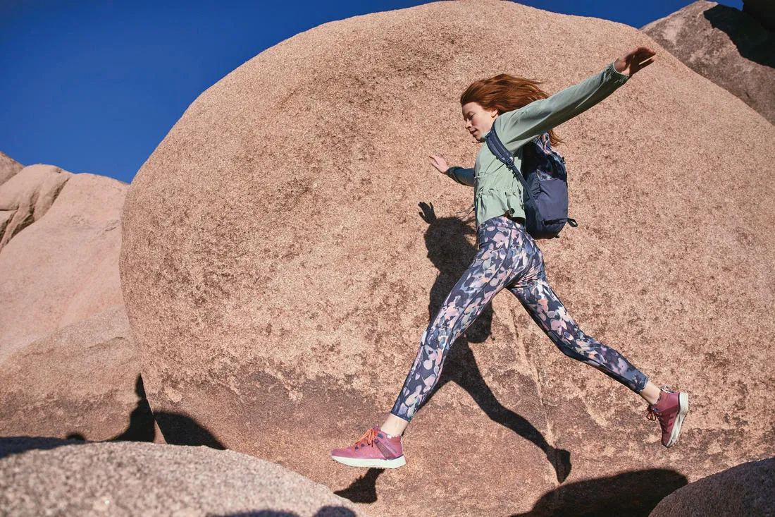 Columbia Women Blue Omni-Wick Boundless Trek Legging