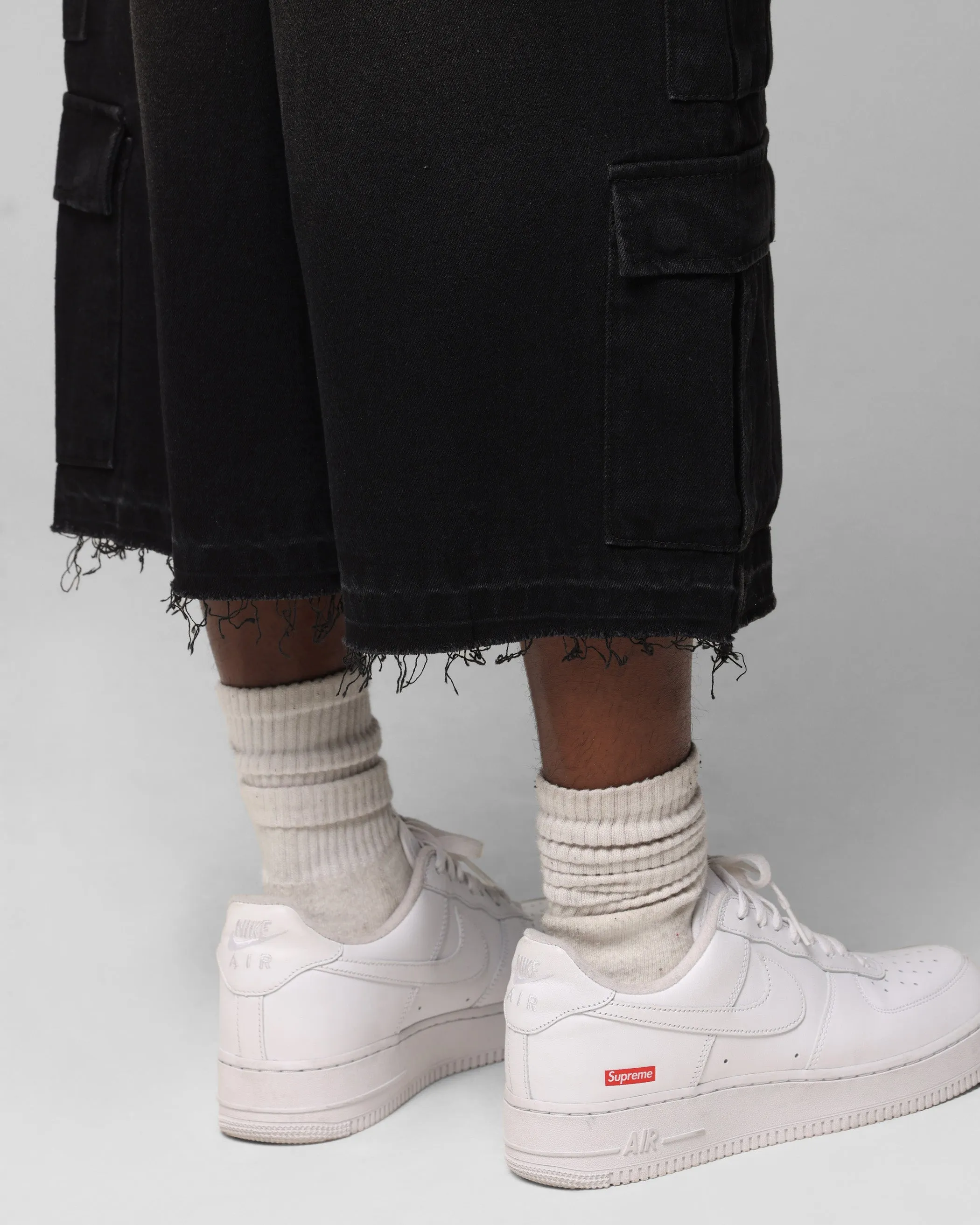 Loiter 3 Quarter Pants Washed Black