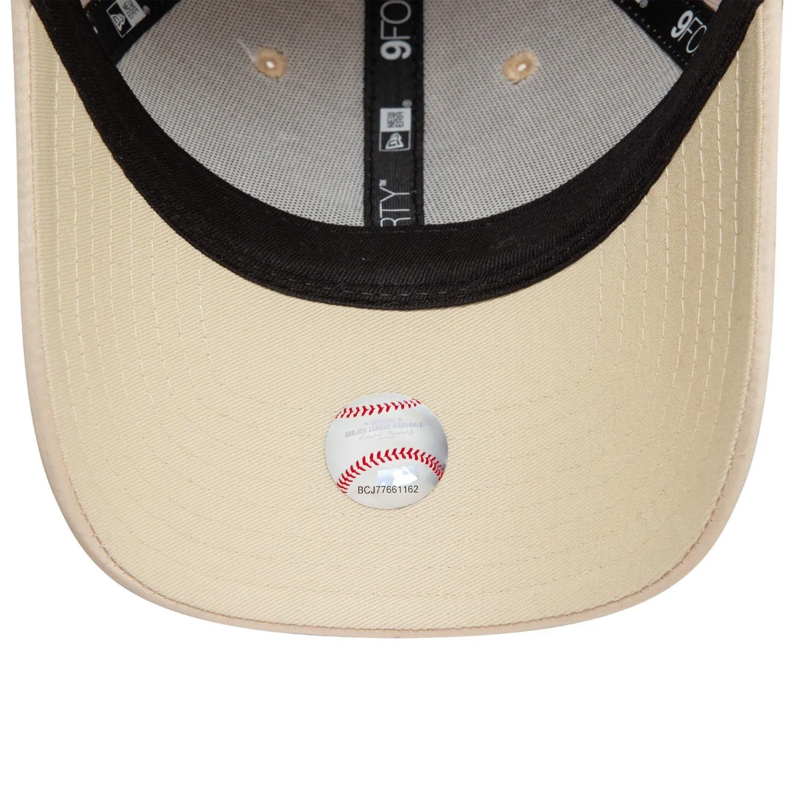 New Era Womens Los Angeles Dodgers 9FORTY Satin Baseball Cap - Light Beige - OSFM