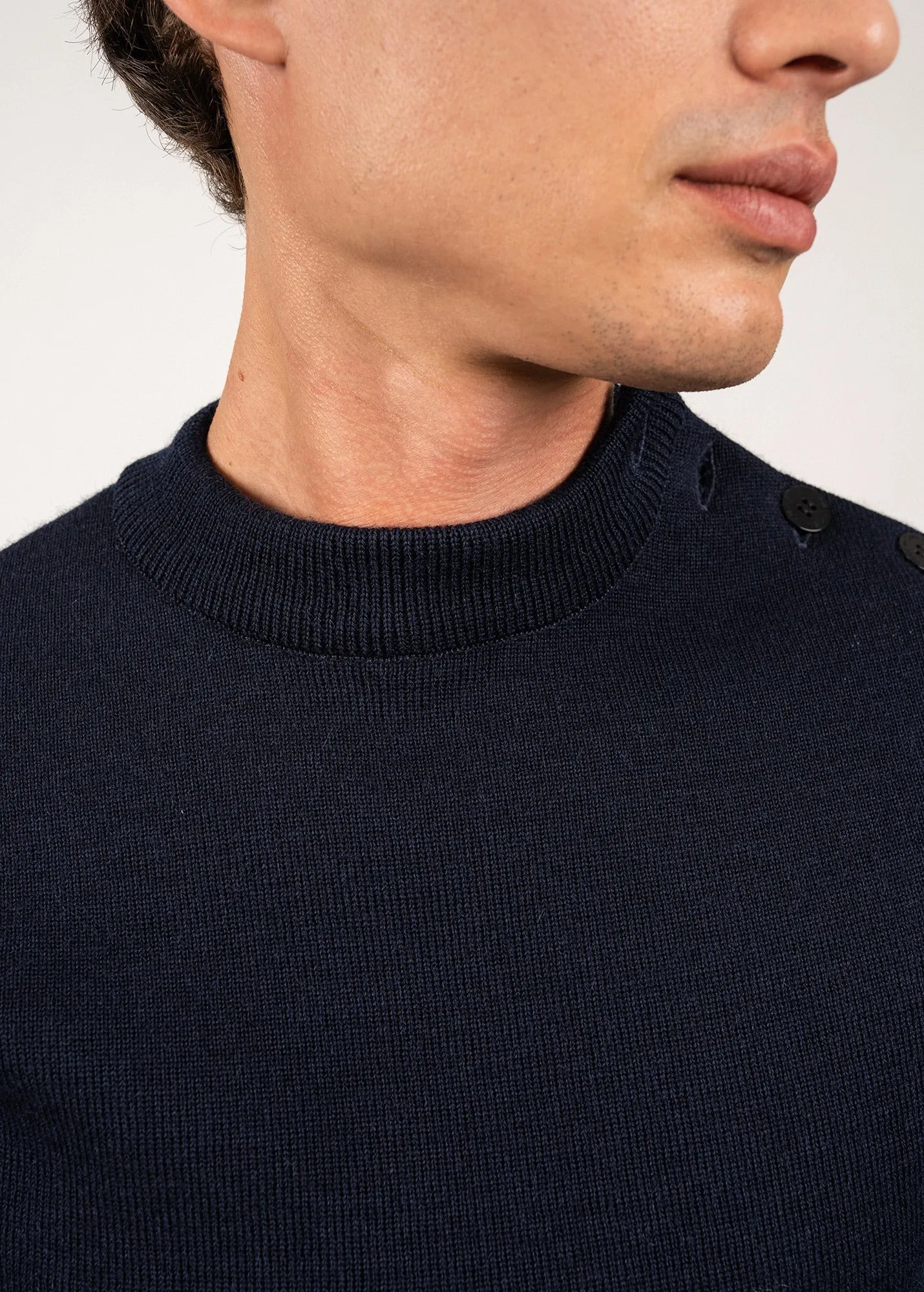 Pull marin uni Matelot - coupe ajuste (MARINE)