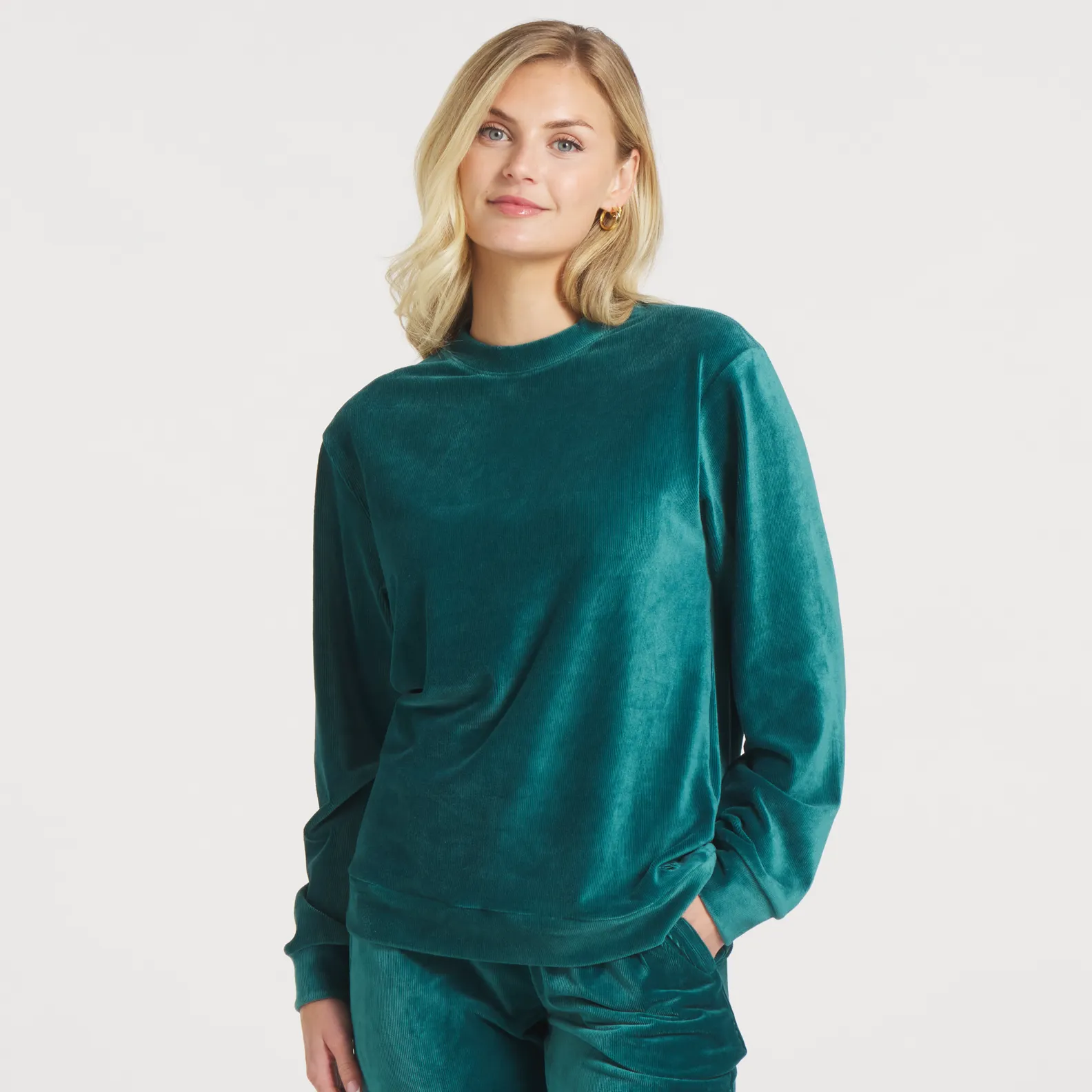Southern Marsh 21 Courtney Corduroy Lounge Shirt