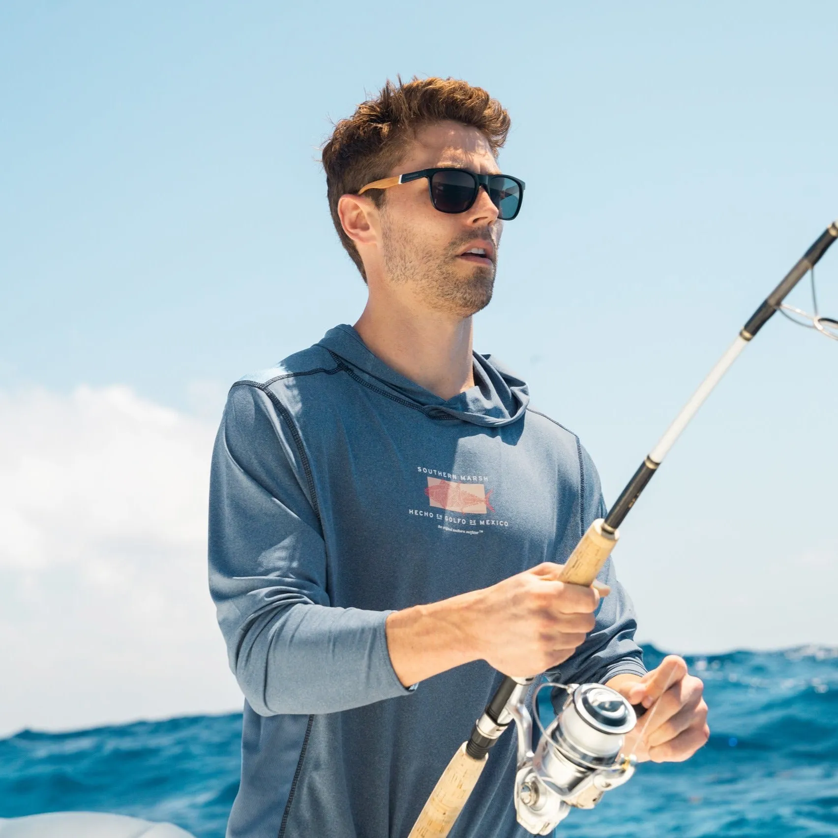 Southern Marsh 21 FieldTec™ Featherlight Performance Hoodie - Made in the Gulf