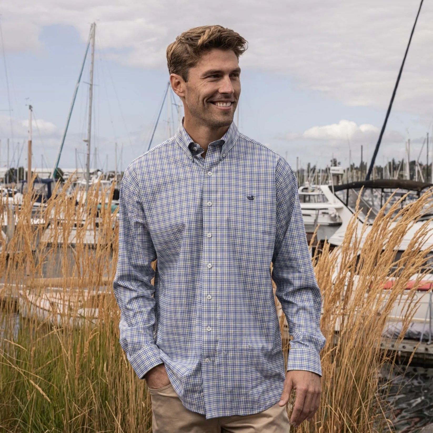 Southern Marsh 21 Gonzales Performance Dress Shirt