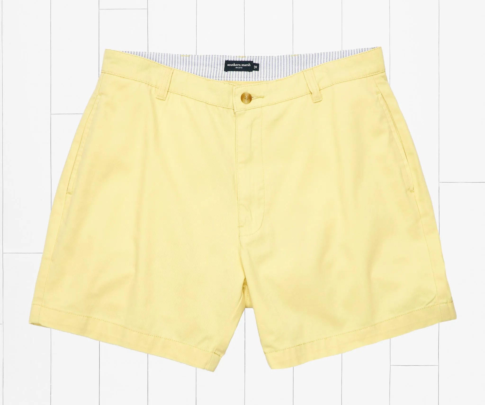 Southern Marsh 21 Regatta Short - 6in. Flat Front - Vibrant