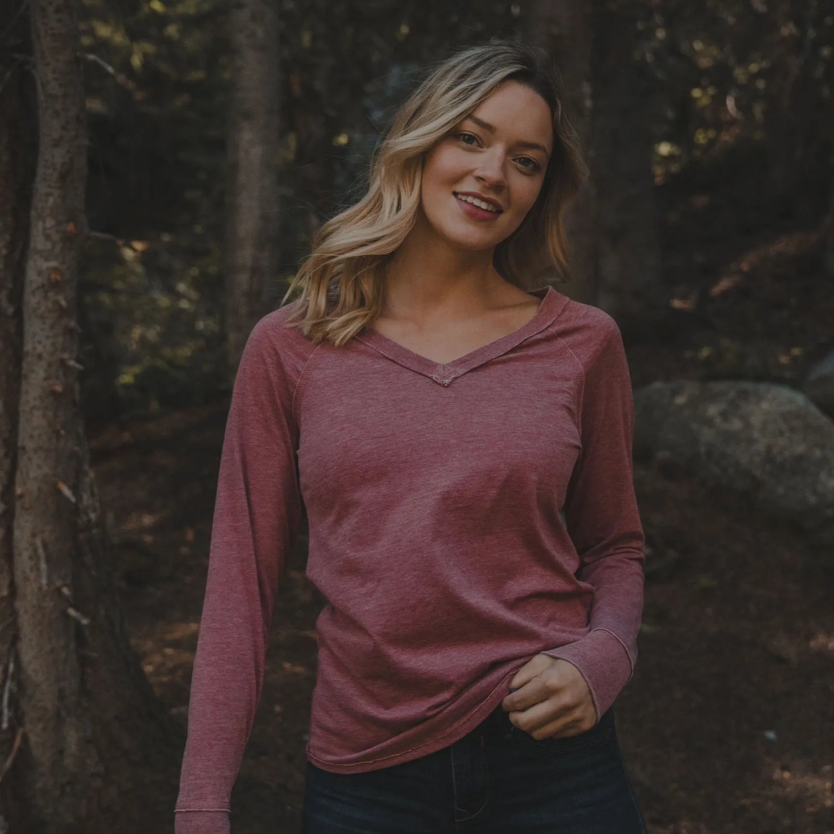Southern Marsh 21 SEAWASH™ Tee - Melanie V-Neck - Long Sleeve
