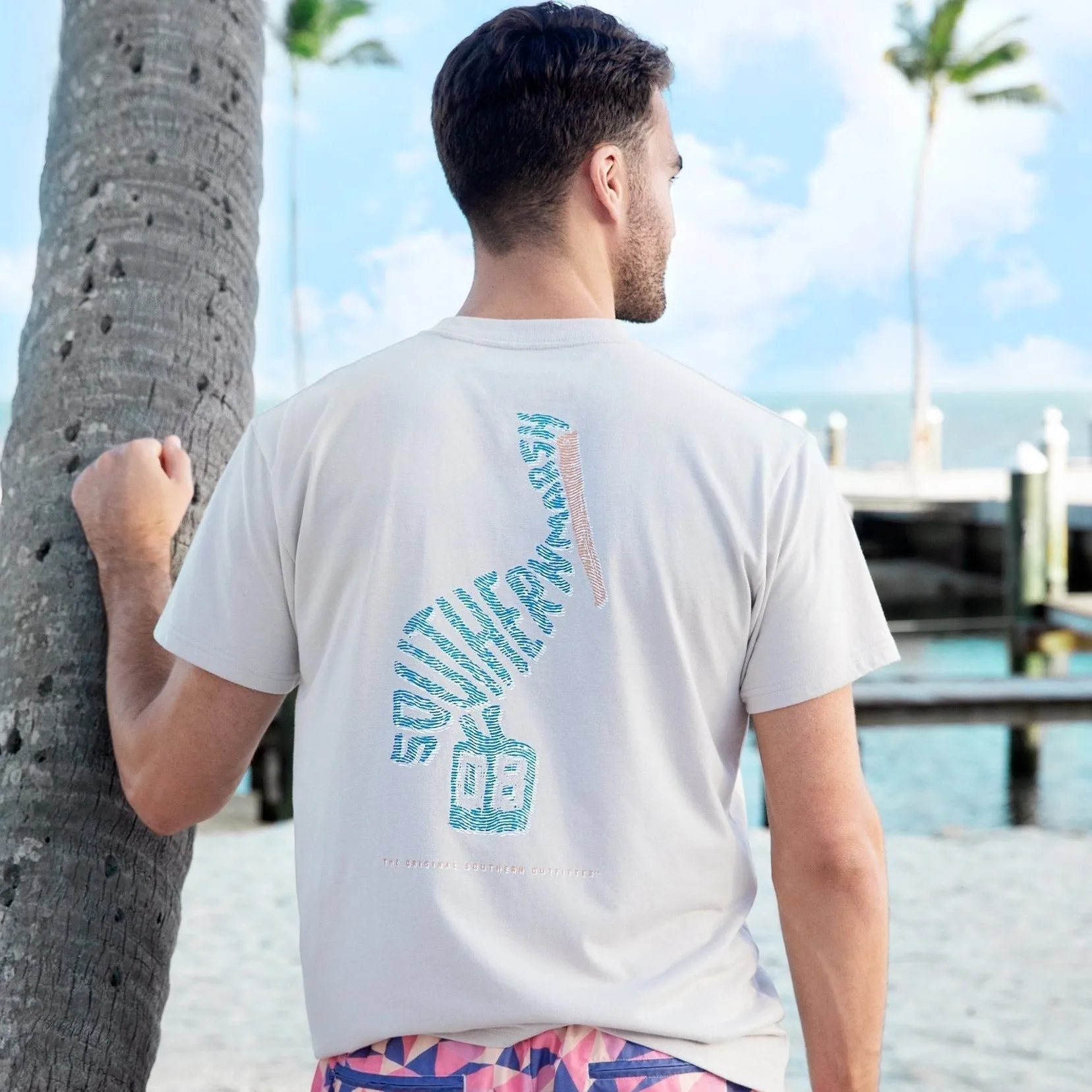 Southern Marsh 21 Wildlife Words Tee - Pelican