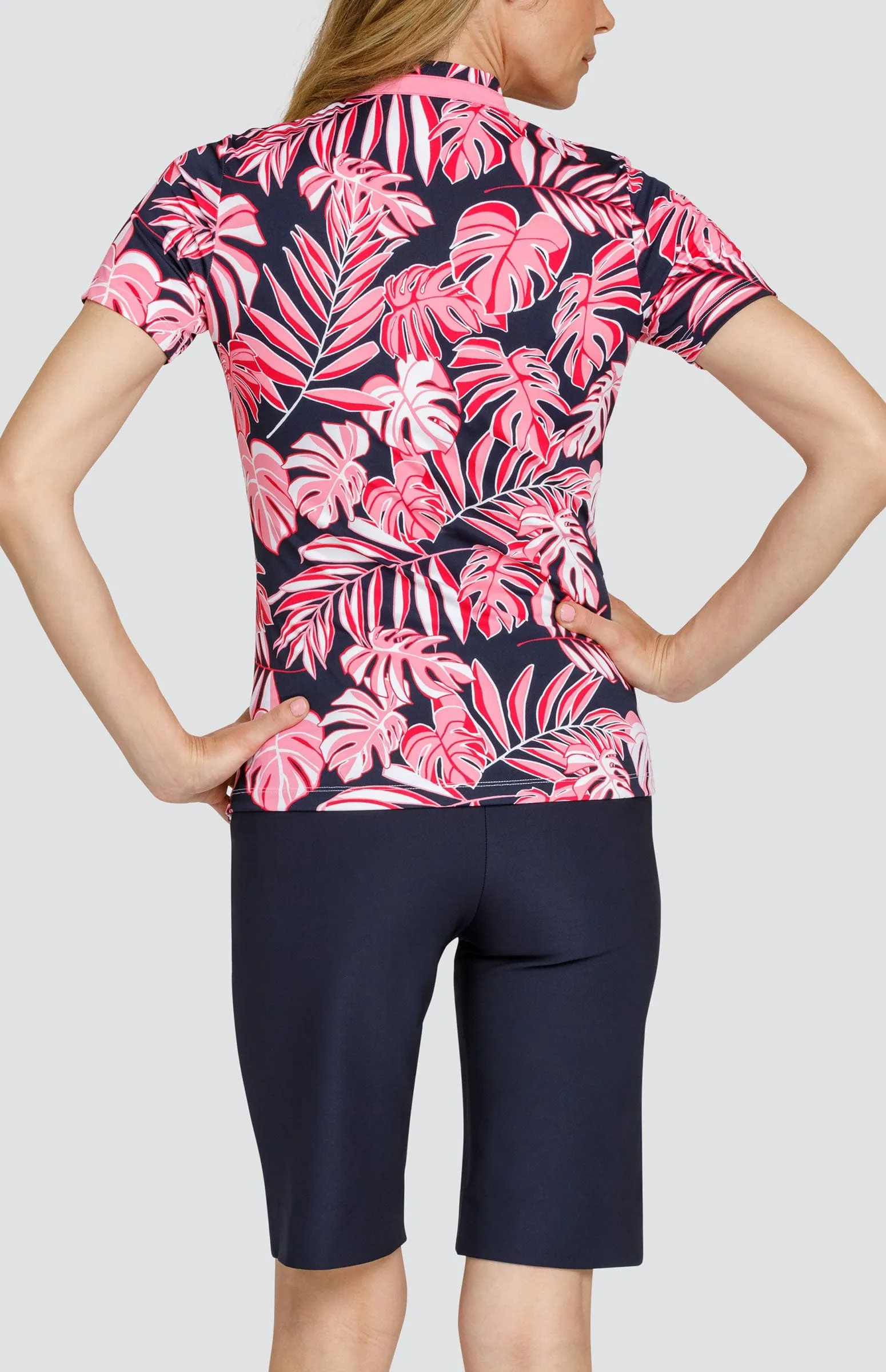 Women Tail Activewear Jo Top - Stellar Foliage